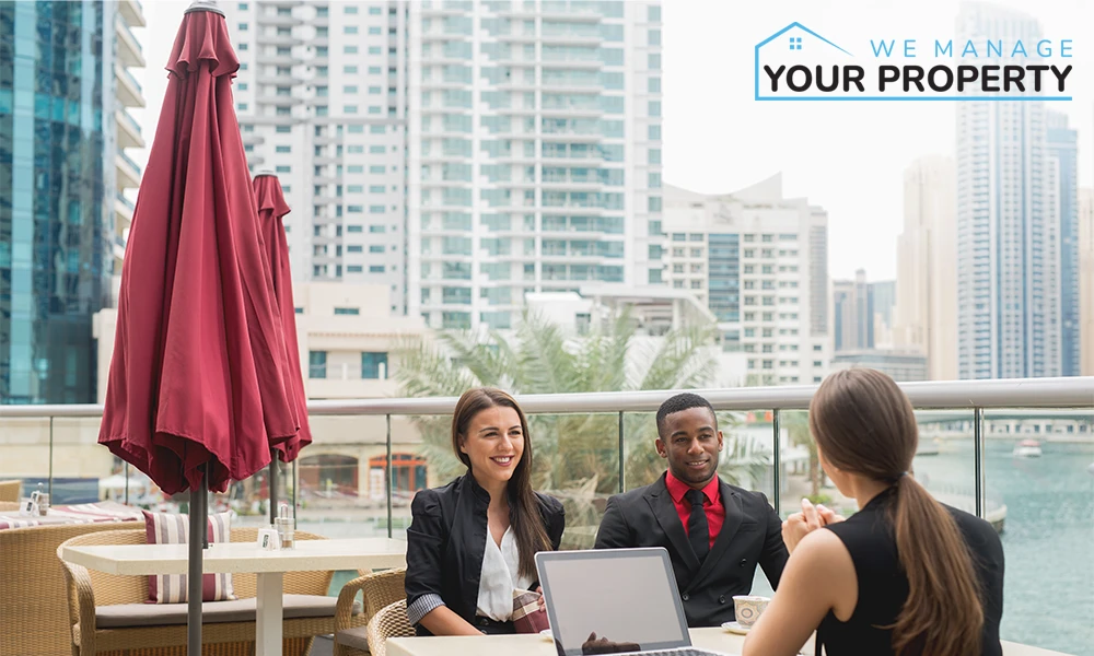 Airbnb Property Management vs Self-Management: What’s Best for Your Orlando Rental?